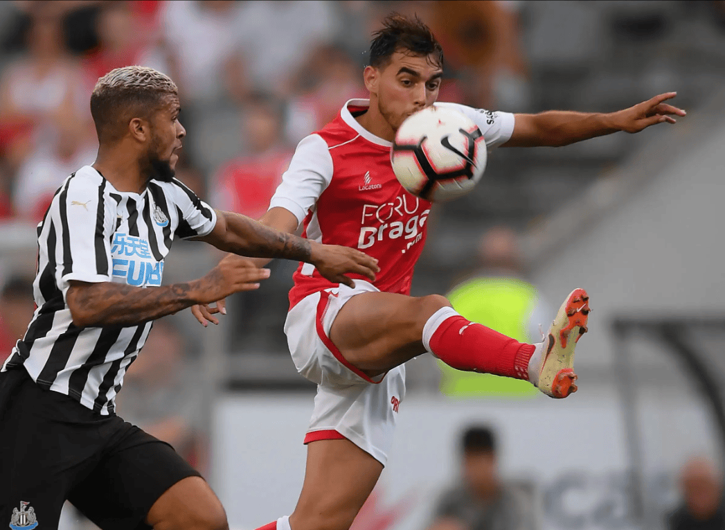 转会期突围战来临，斯图加特围绕葡超战术微调，管理层满意，球队文化再被提及的简单介绍